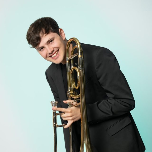Victor, solo trombone